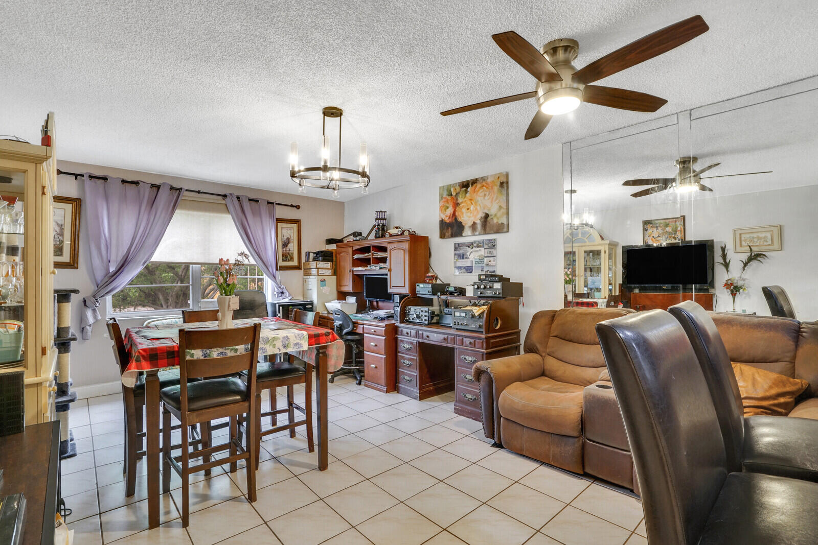 4364 NW 9th Avenue 16-3d