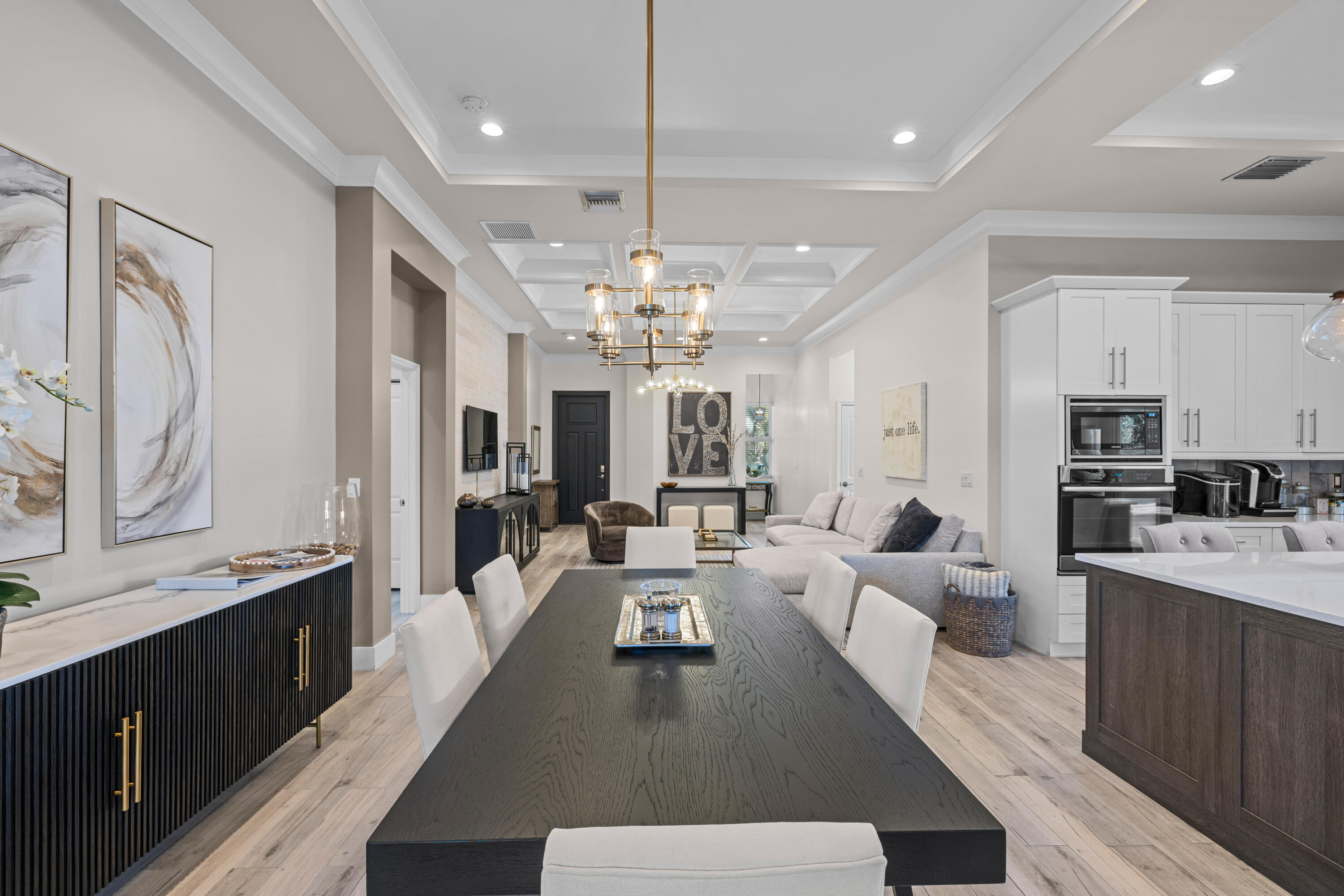 875 SE 13th Avenue