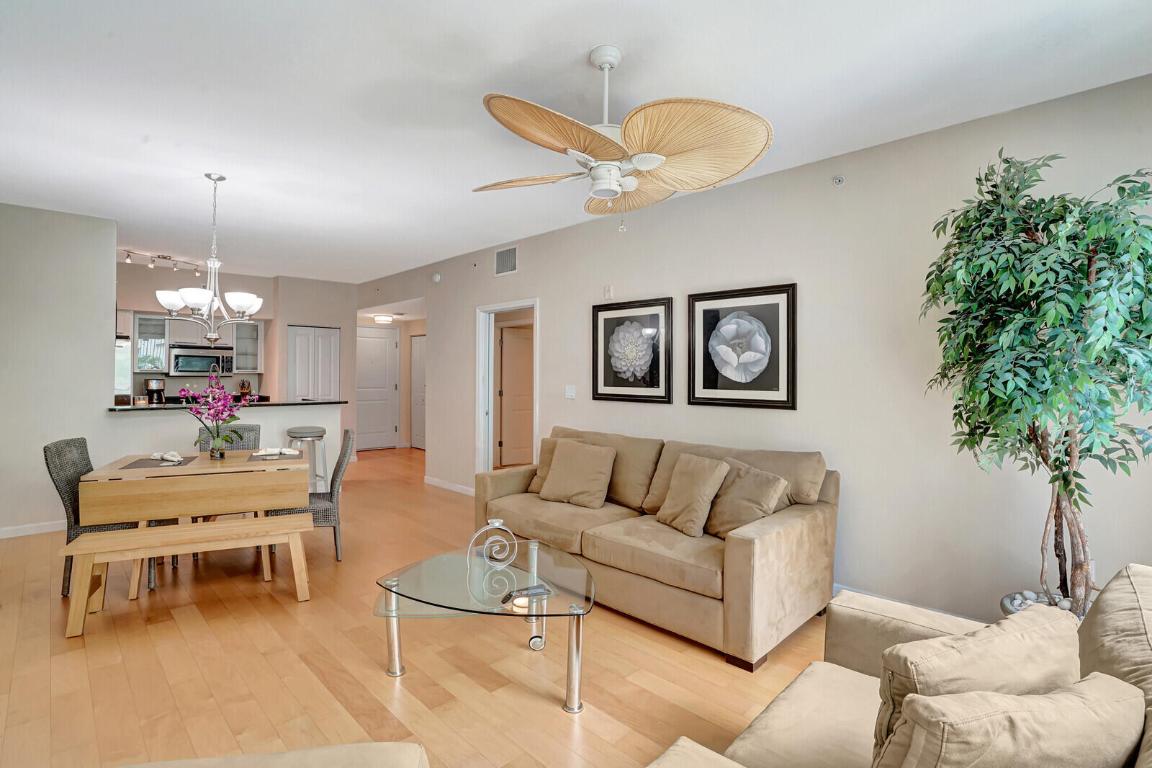 235 NE 1st Street 404