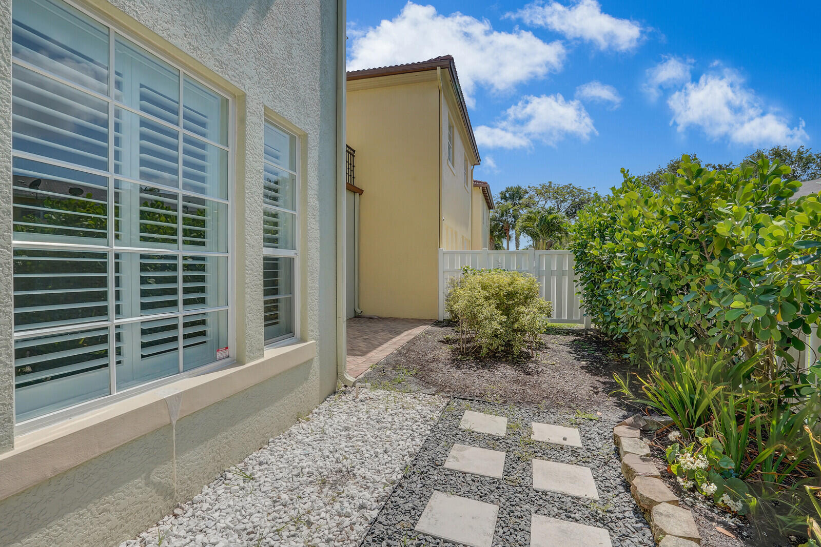 138 Via Palma Lane