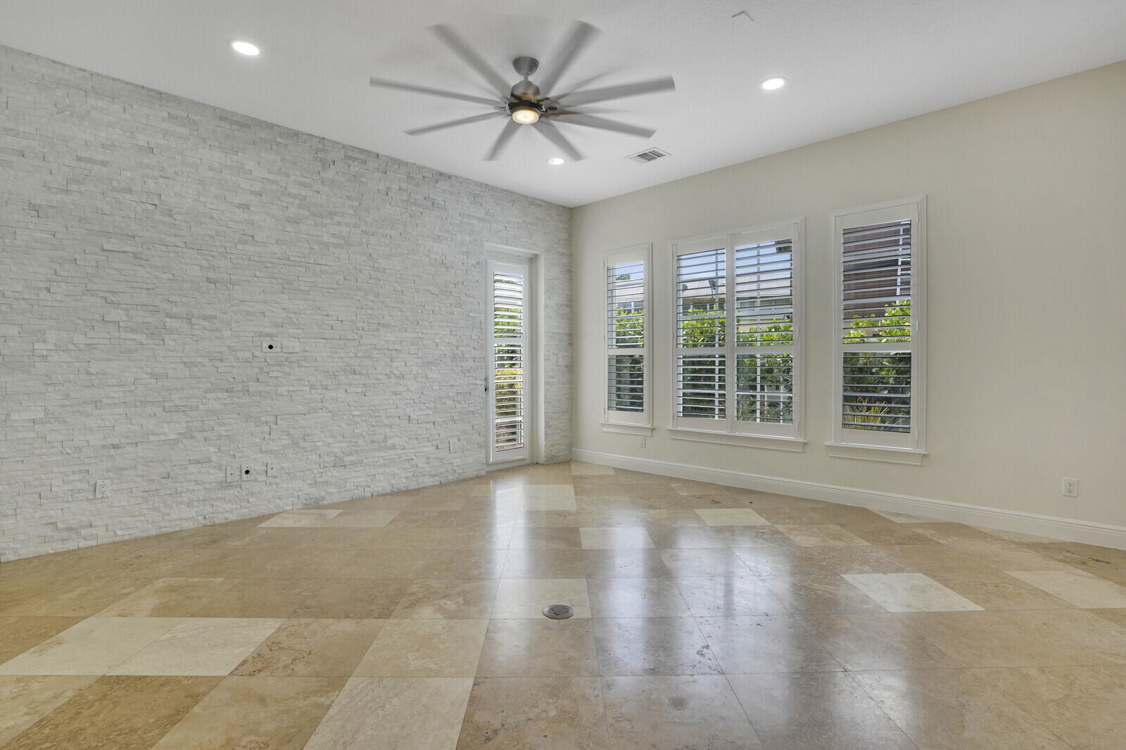 138 Via Palma Lane
