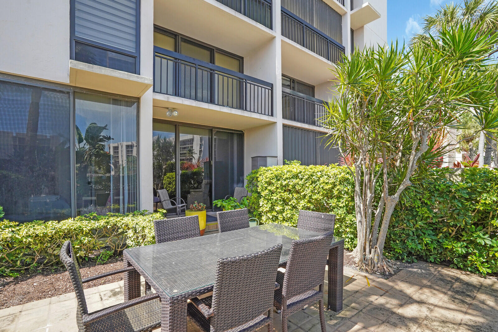 2687 N Ocean Boulevard G105