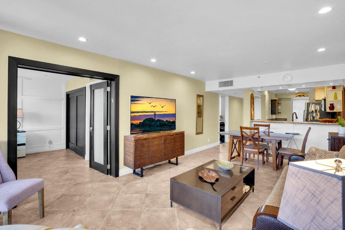 2687 N Ocean Boulevard G105