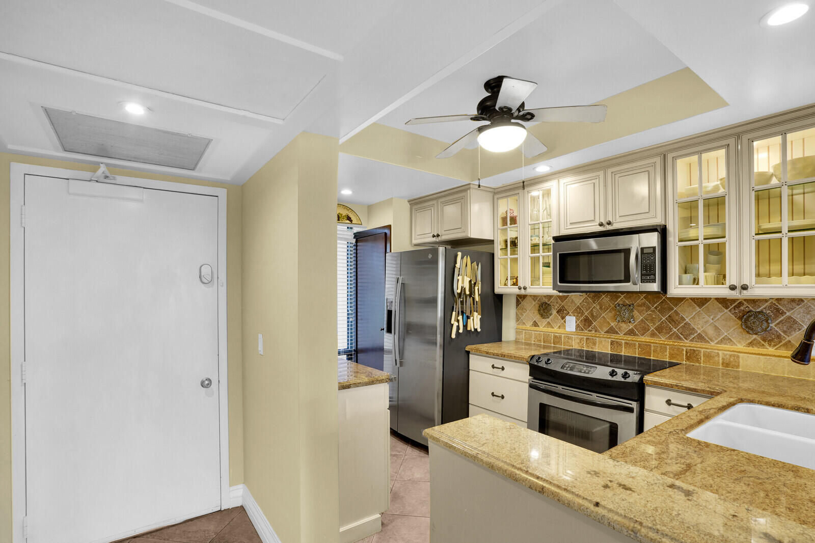 2687 N Ocean Boulevard G105