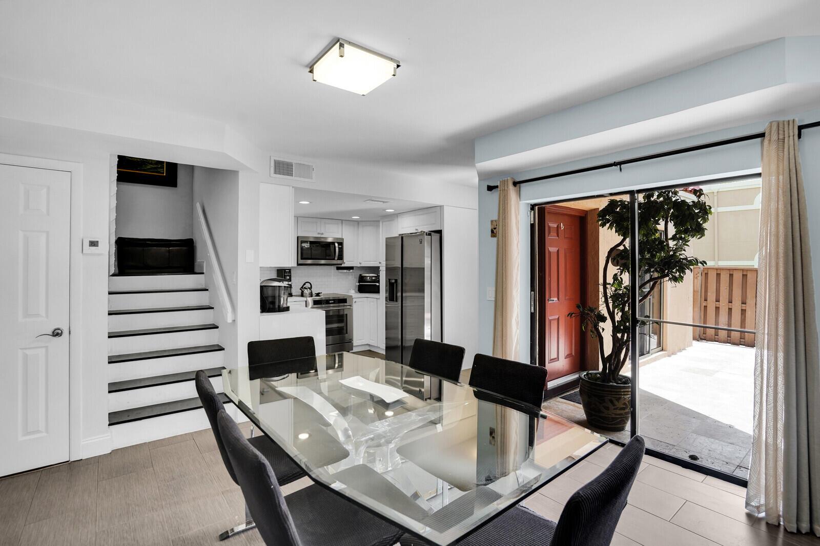 8291 Thames Boulevard C