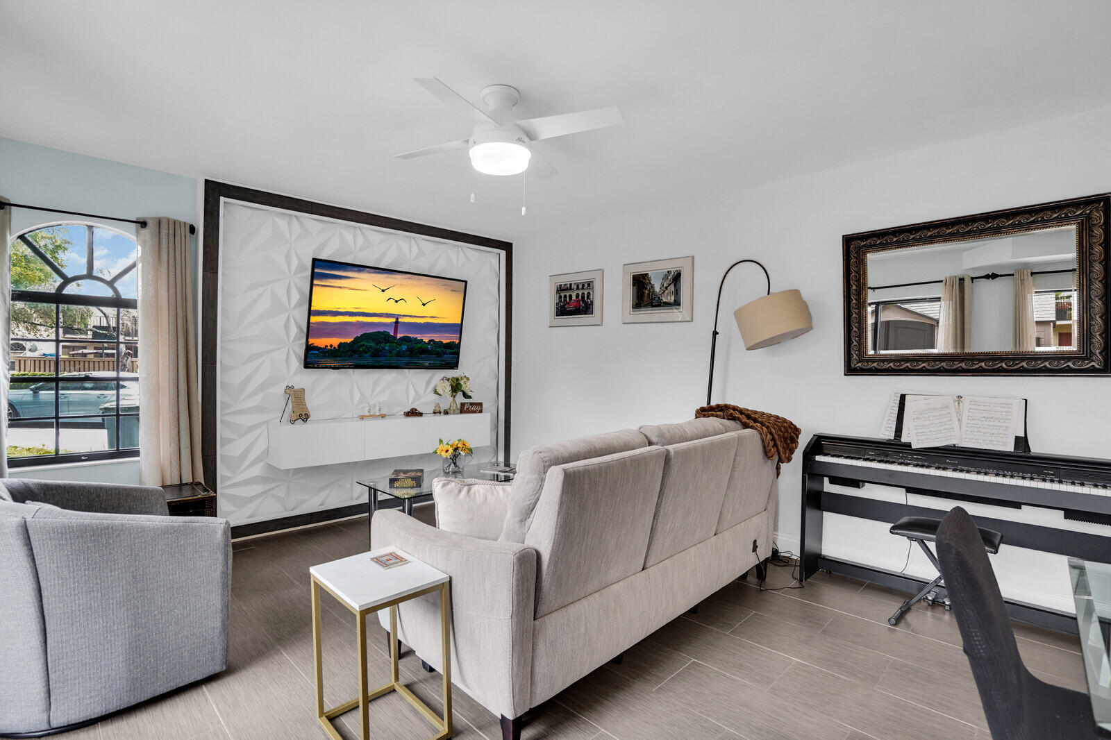 8291 Thames Boulevard C