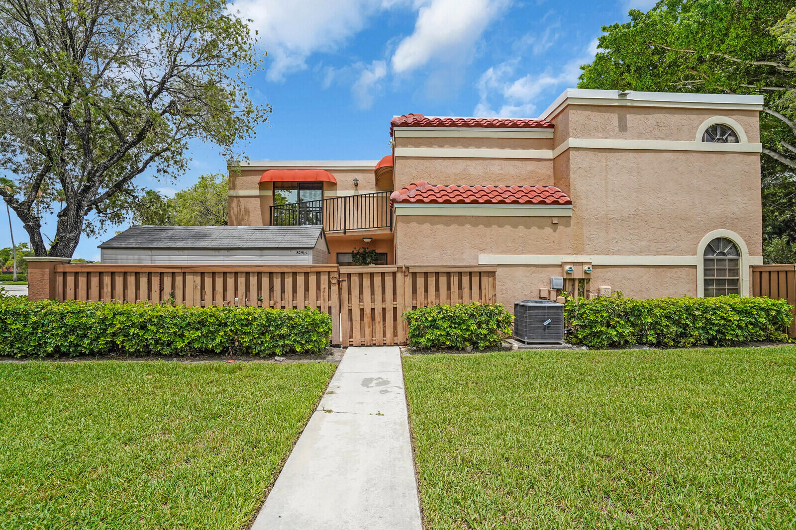 8291 Thames Boulevard C