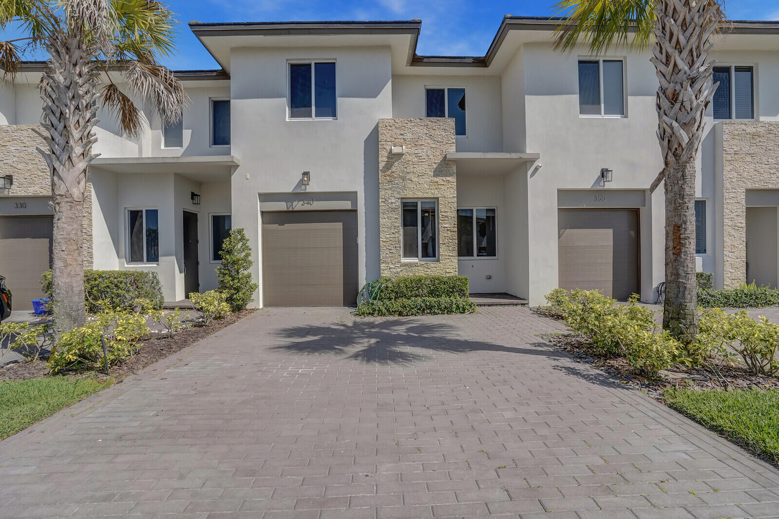 340 Pioneer Way