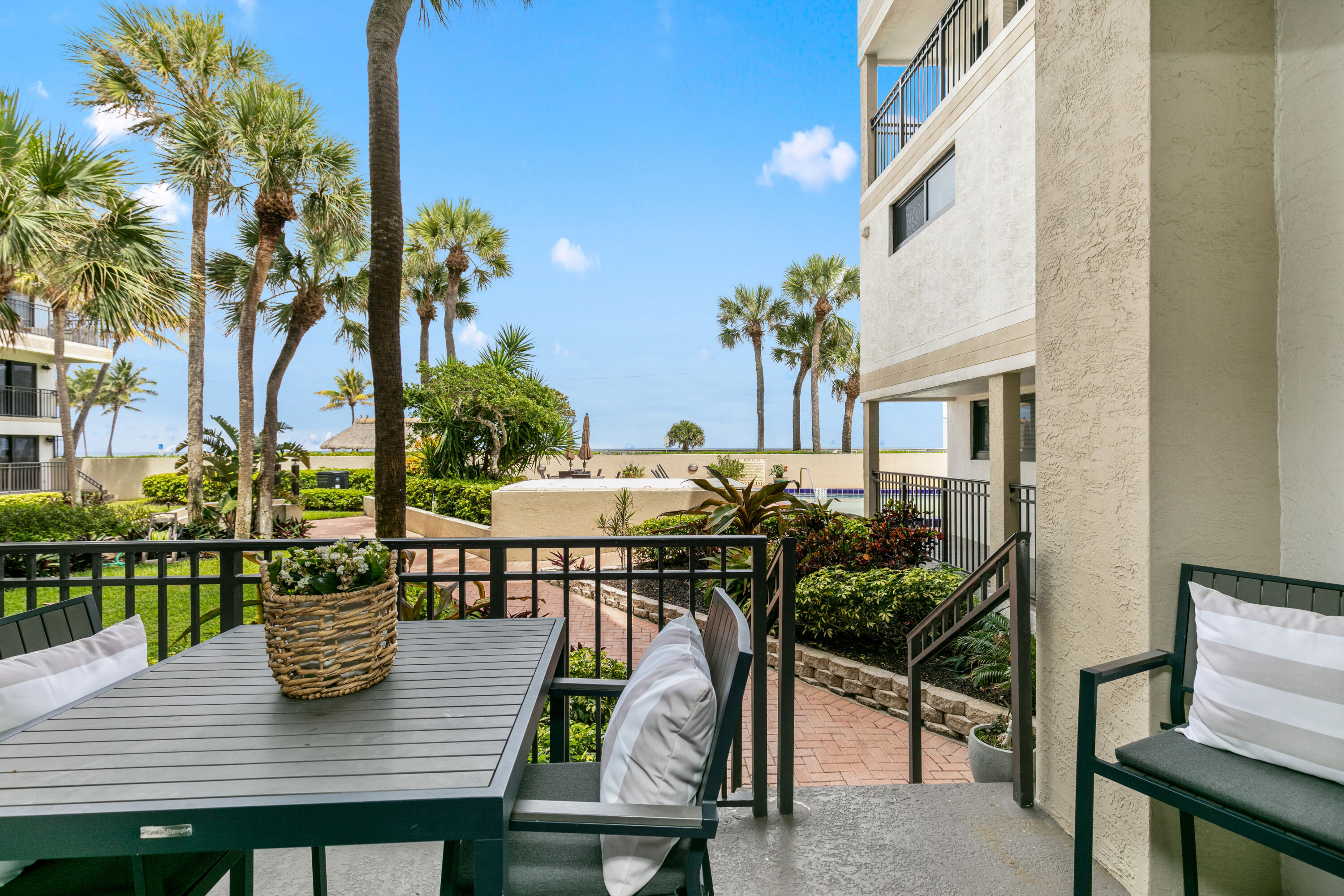 665 SE 21st Avenue 104