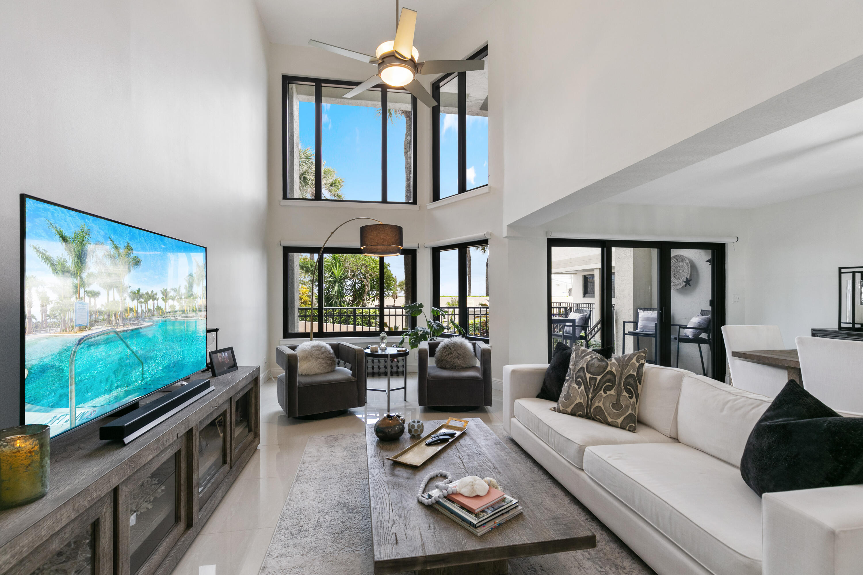 665 SE 21st Avenue 104