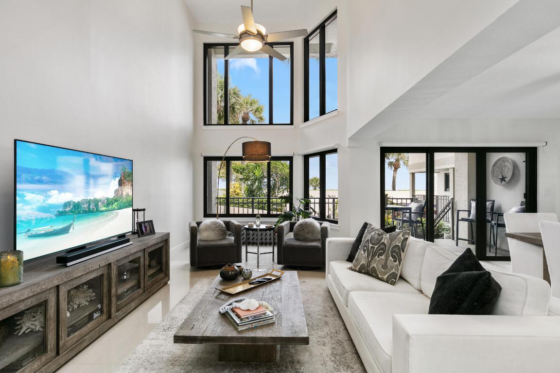 665 SE 21st Avenue 104