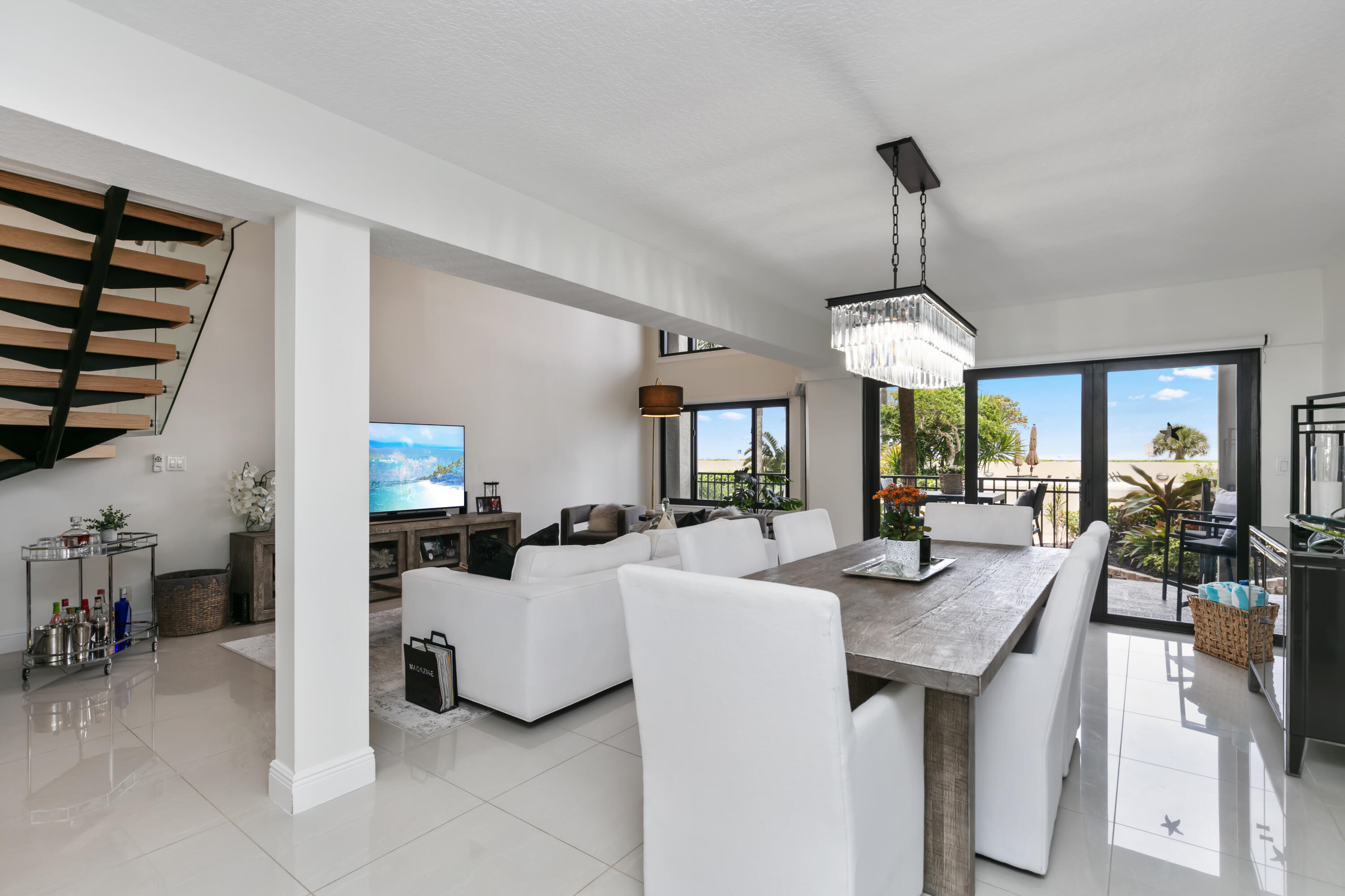 665 SE 21st Avenue 104