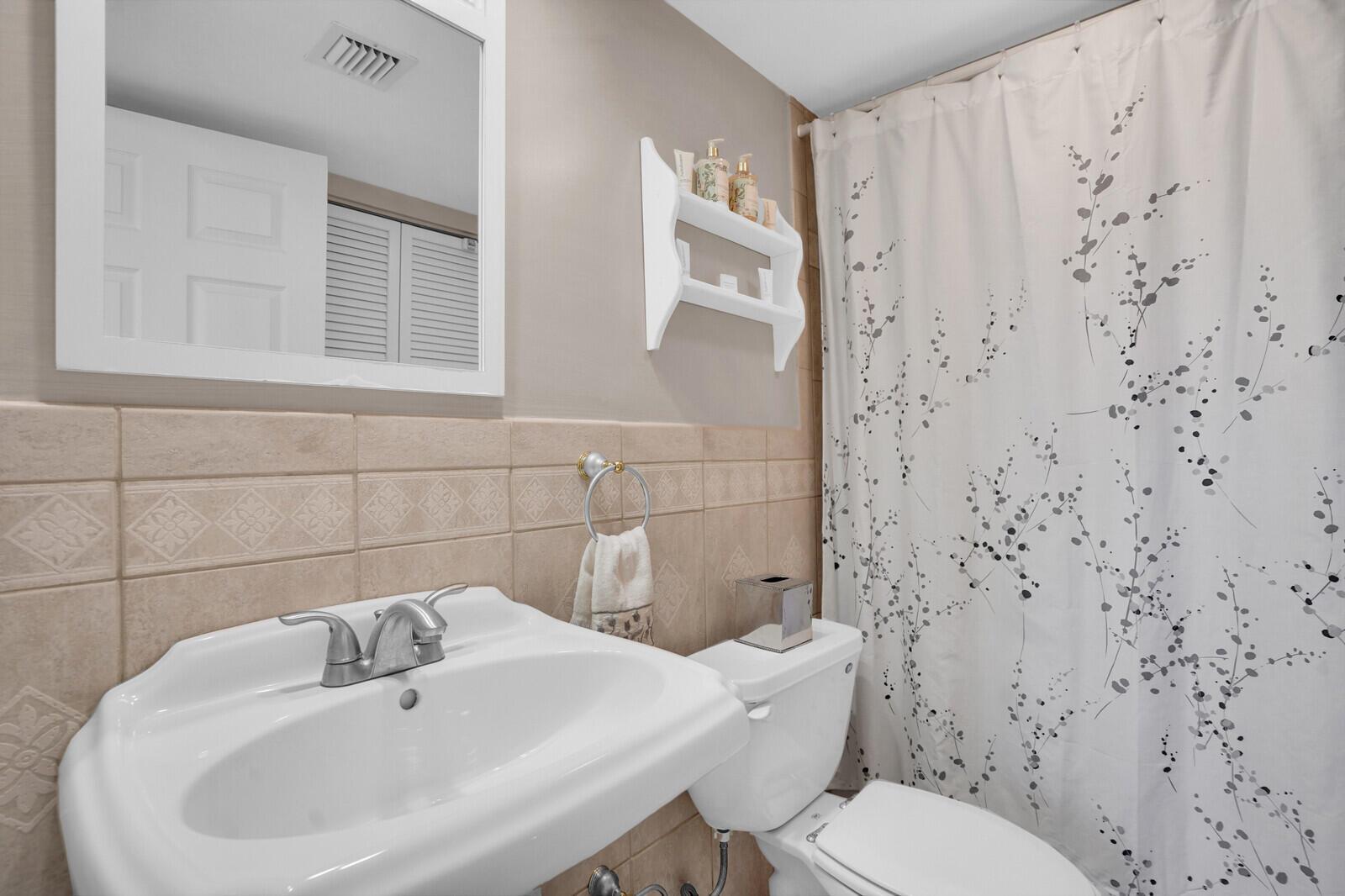 2687 N Ocean Boulevard G-501