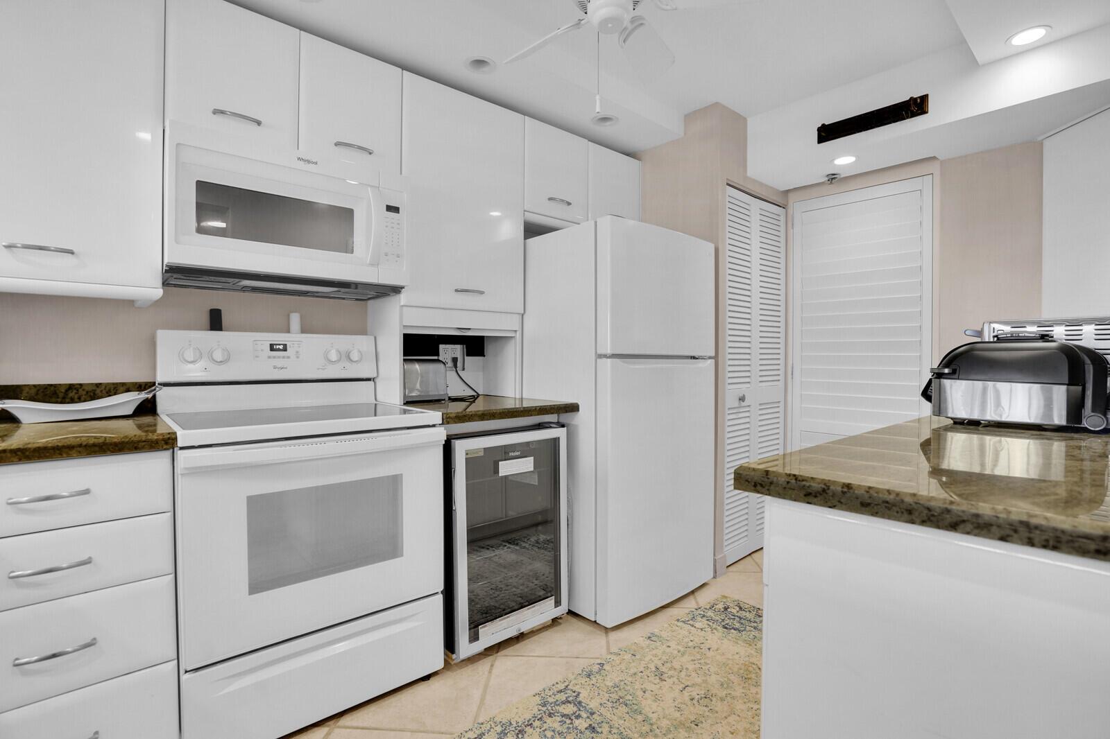 2687 N Ocean Boulevard G-501