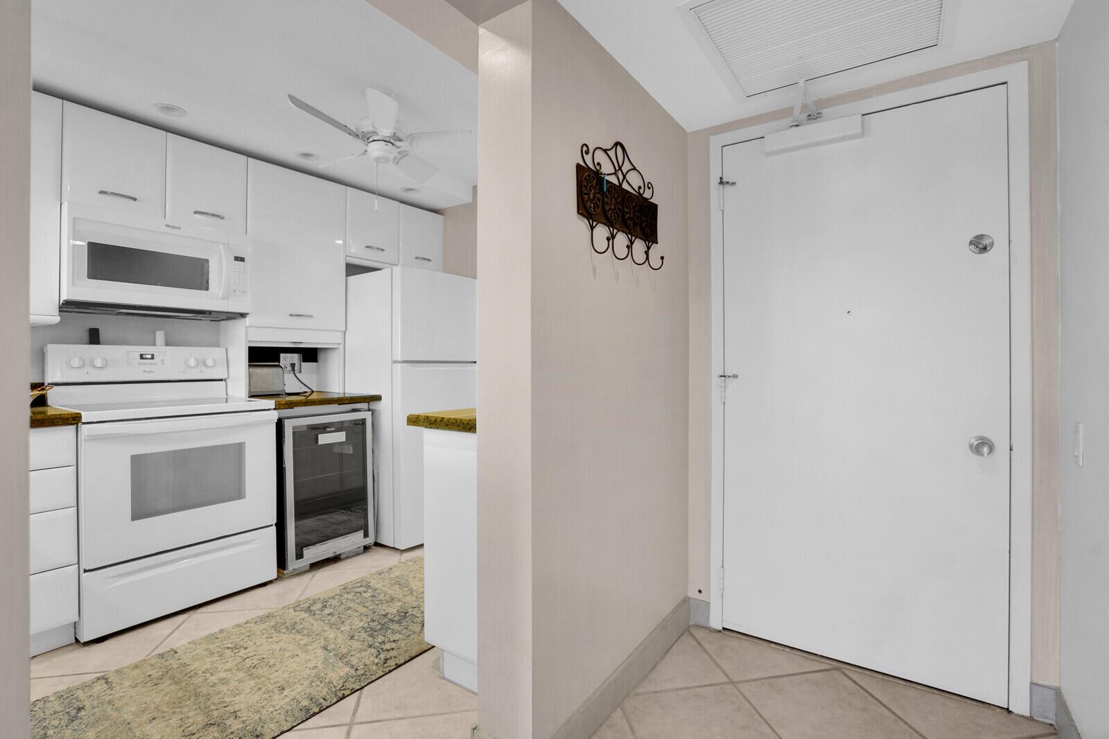 2687 N Ocean Boulevard G-501