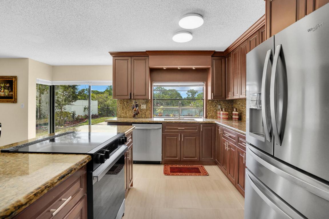 6526 Sweet Maple Lane