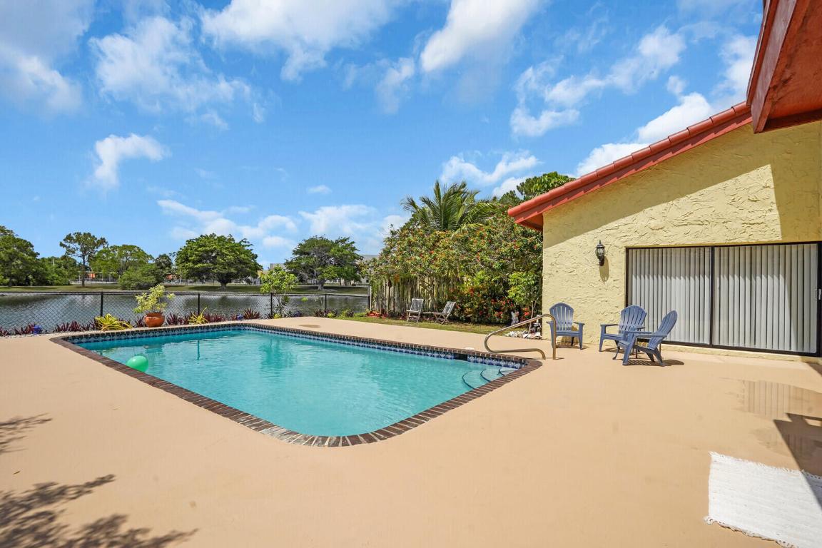 6526 Sweet Maple Lane