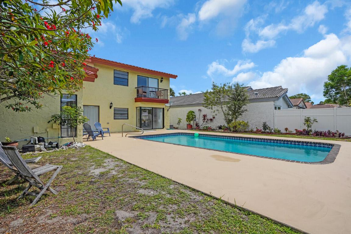 6526 Sweet Maple Lane