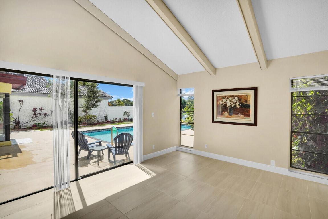 6526 Sweet Maple Lane