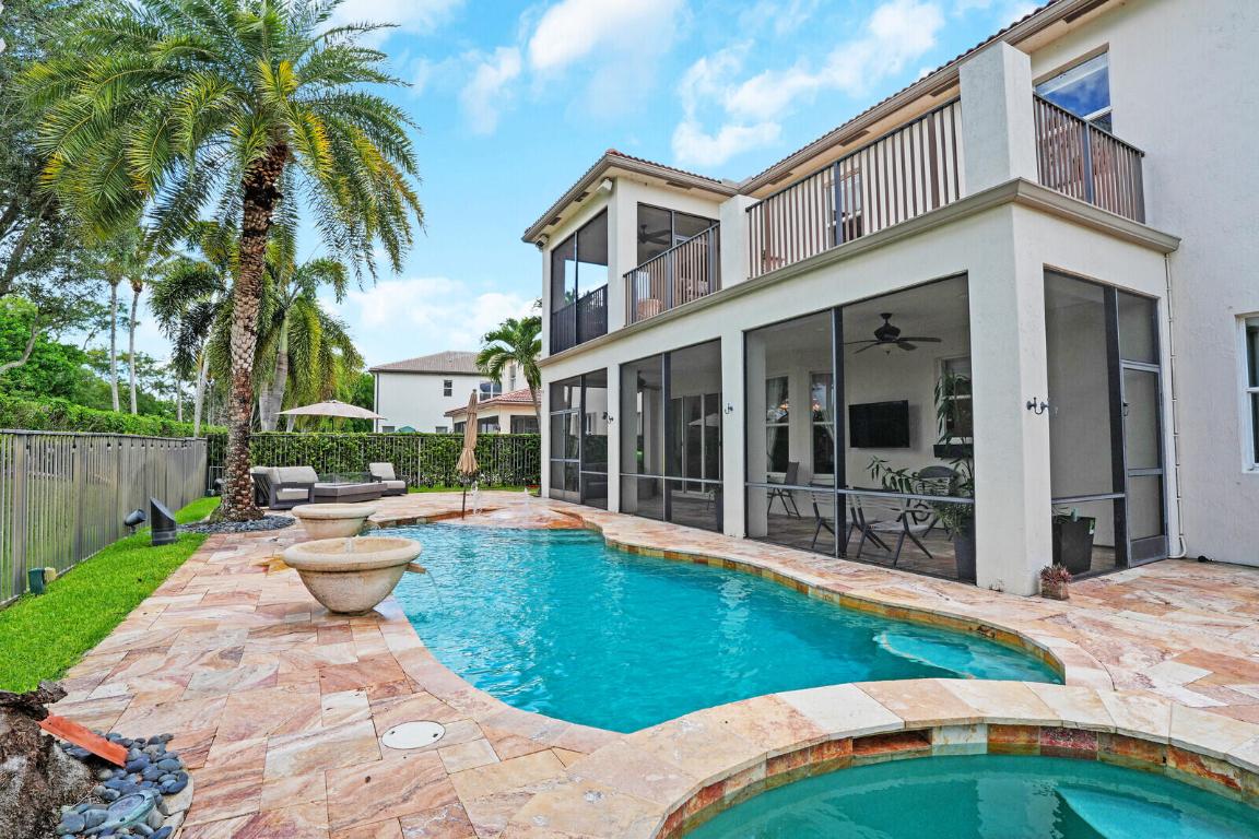 8728 Cobblestone Point Circle