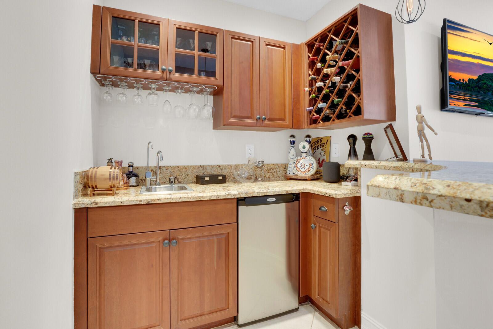 8728 Cobblestone Point Circle