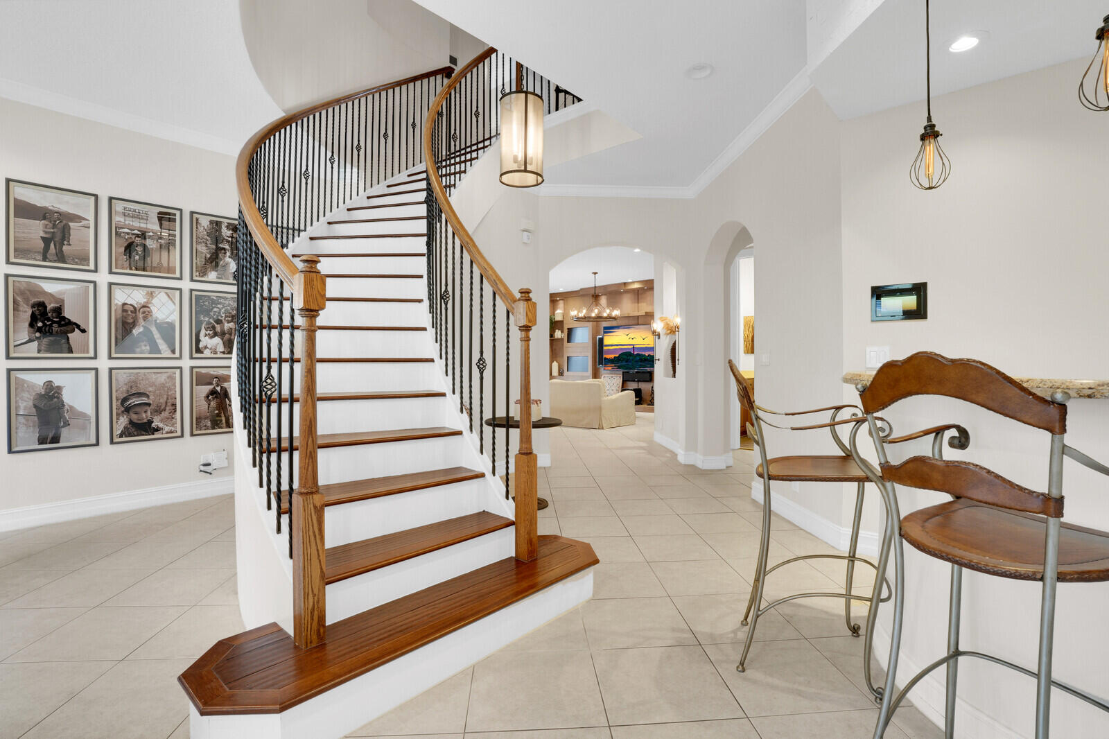 8728 Cobblestone Point Circle