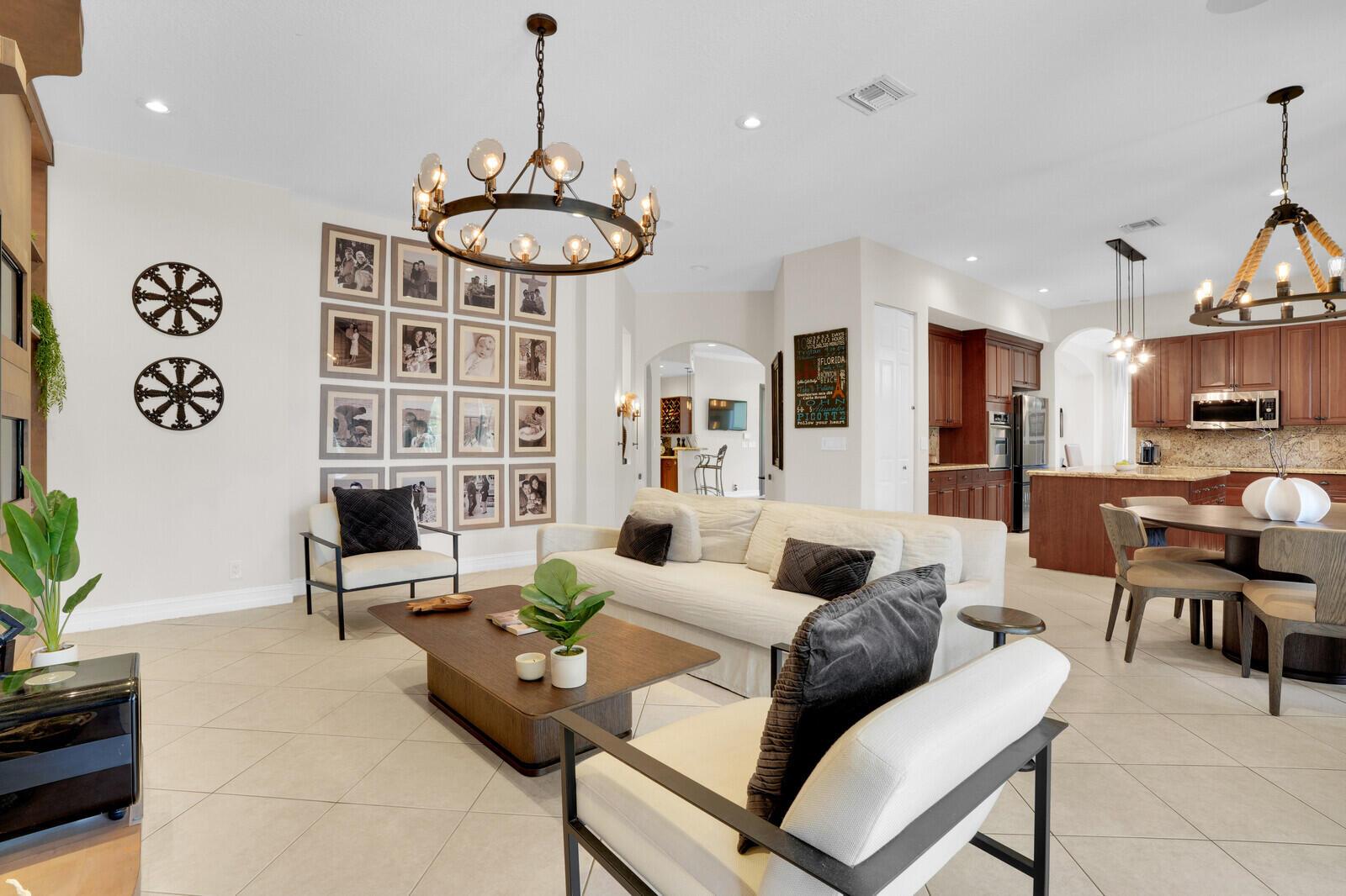 8728 Cobblestone Point Circle