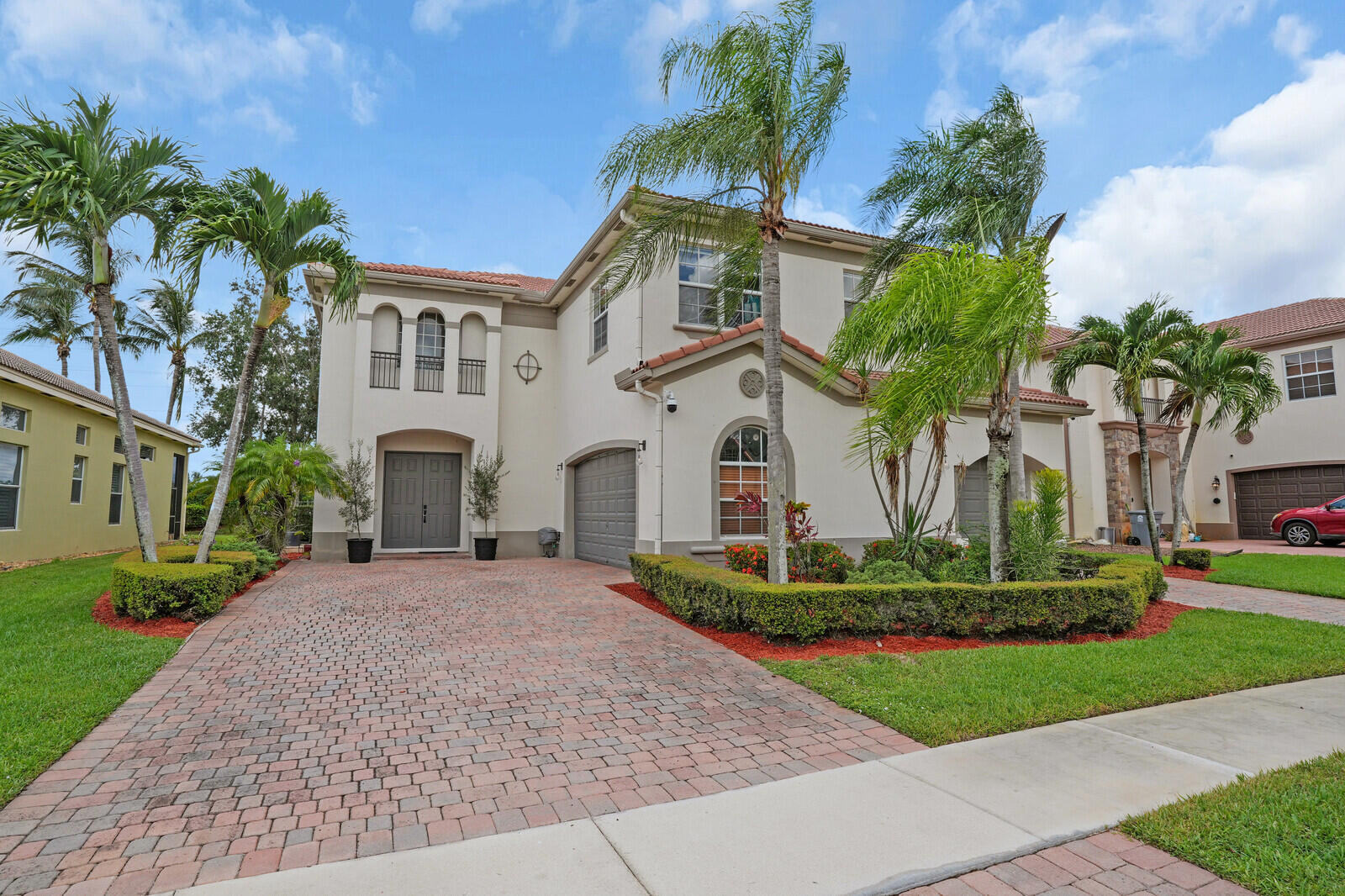 8728 Cobblestone Point Circle
