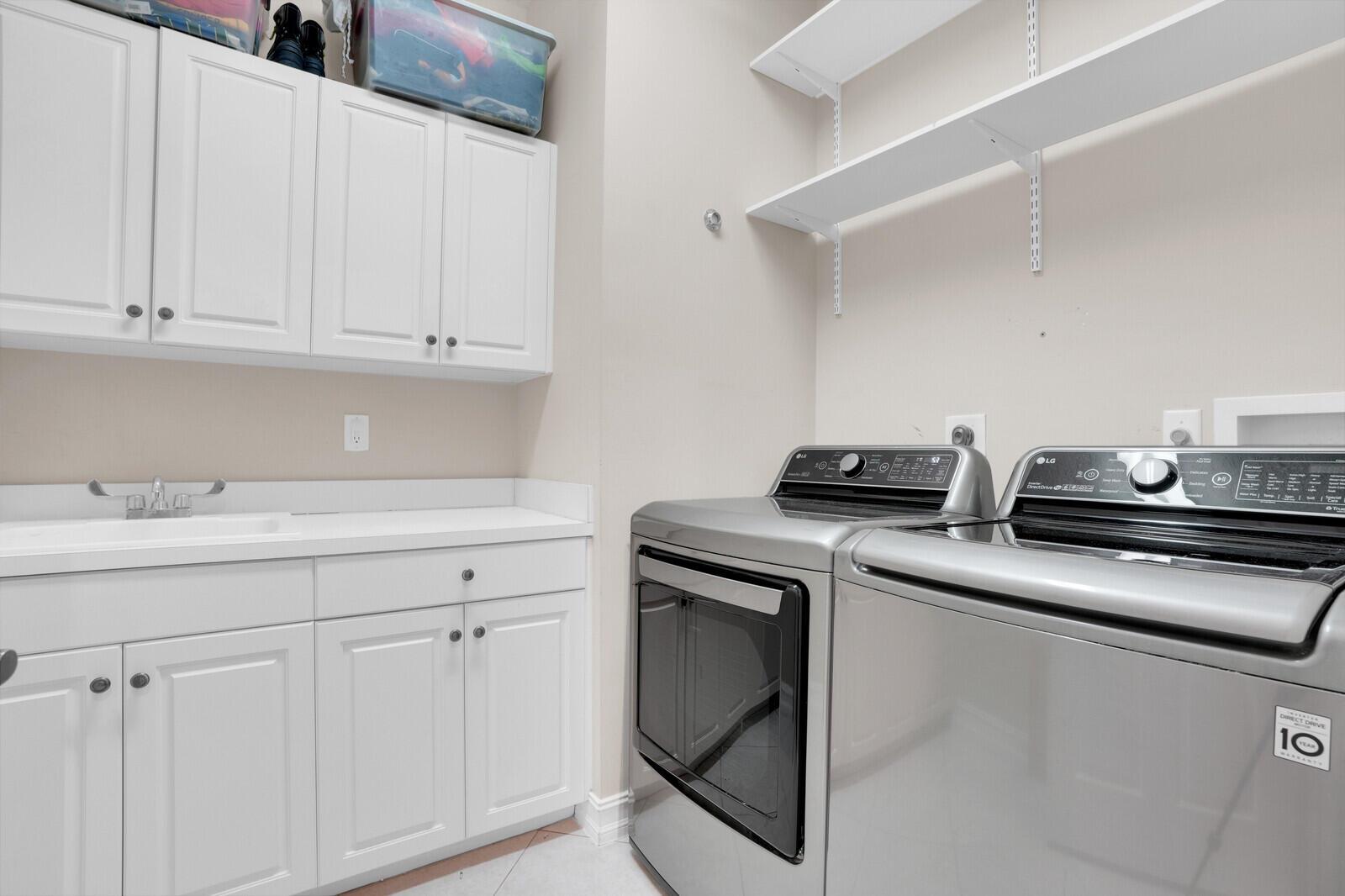 8728 Cobblestone Point Circle