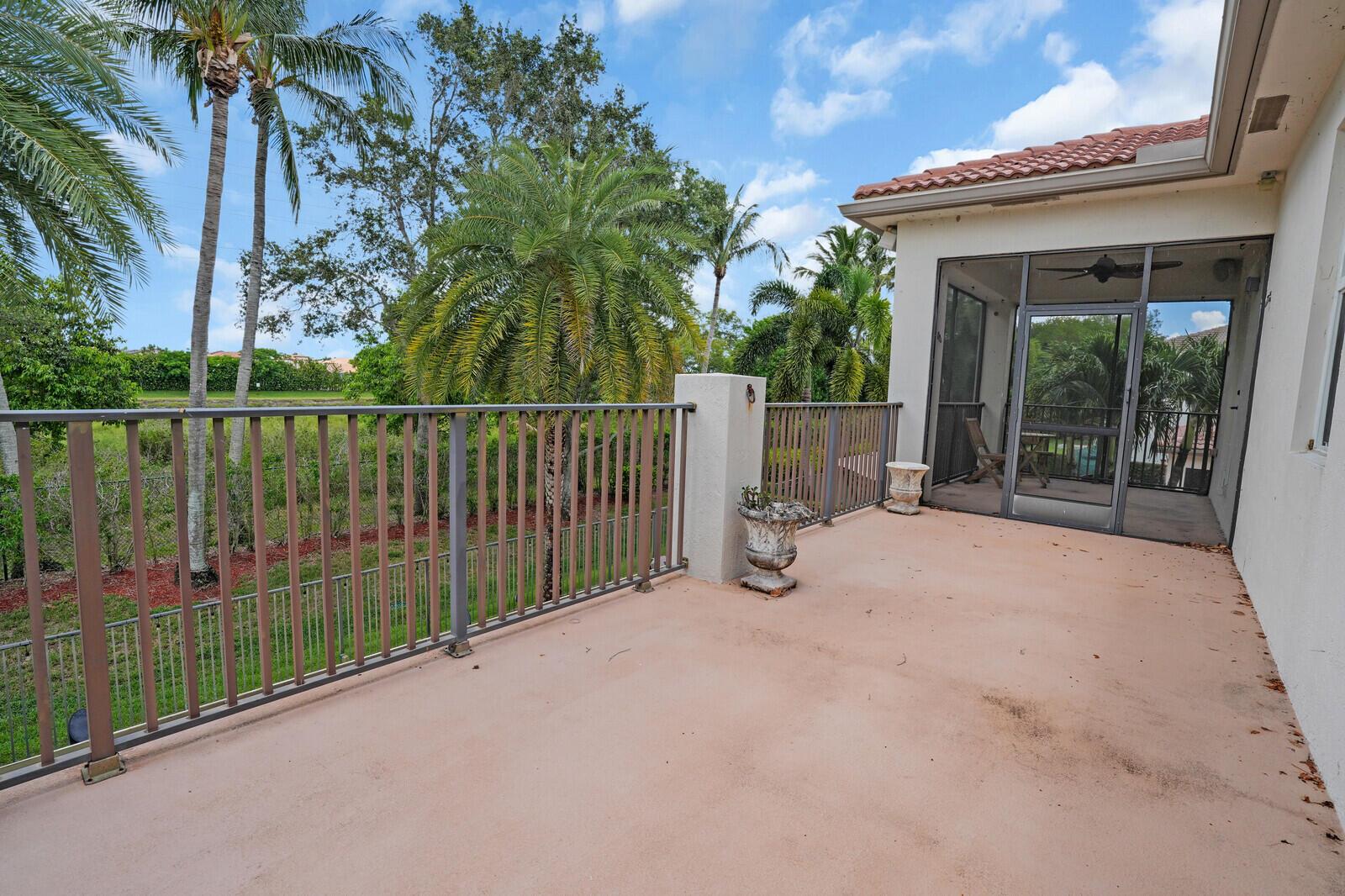 8728 Cobblestone Point Circle