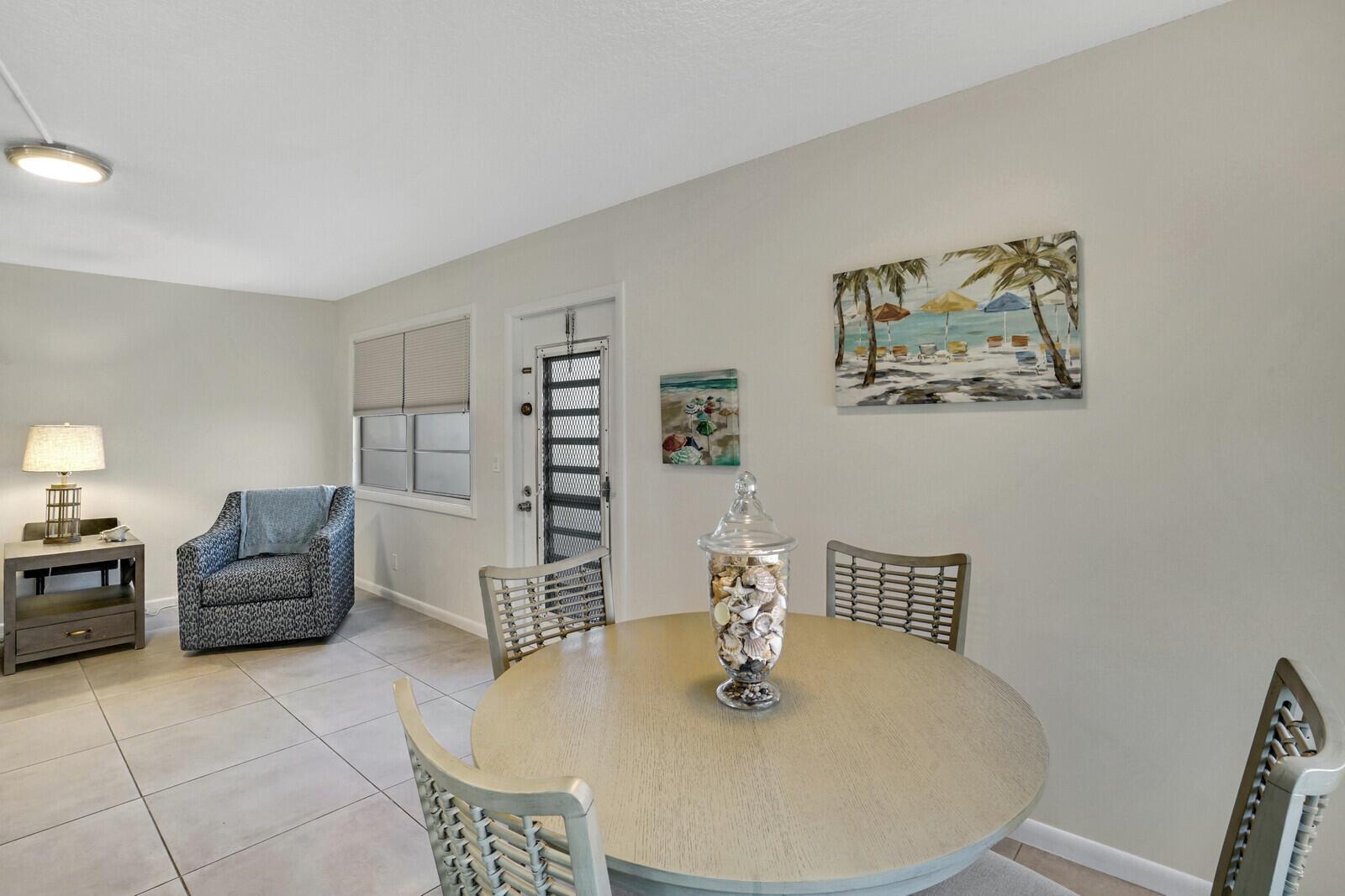 316 Farnham P