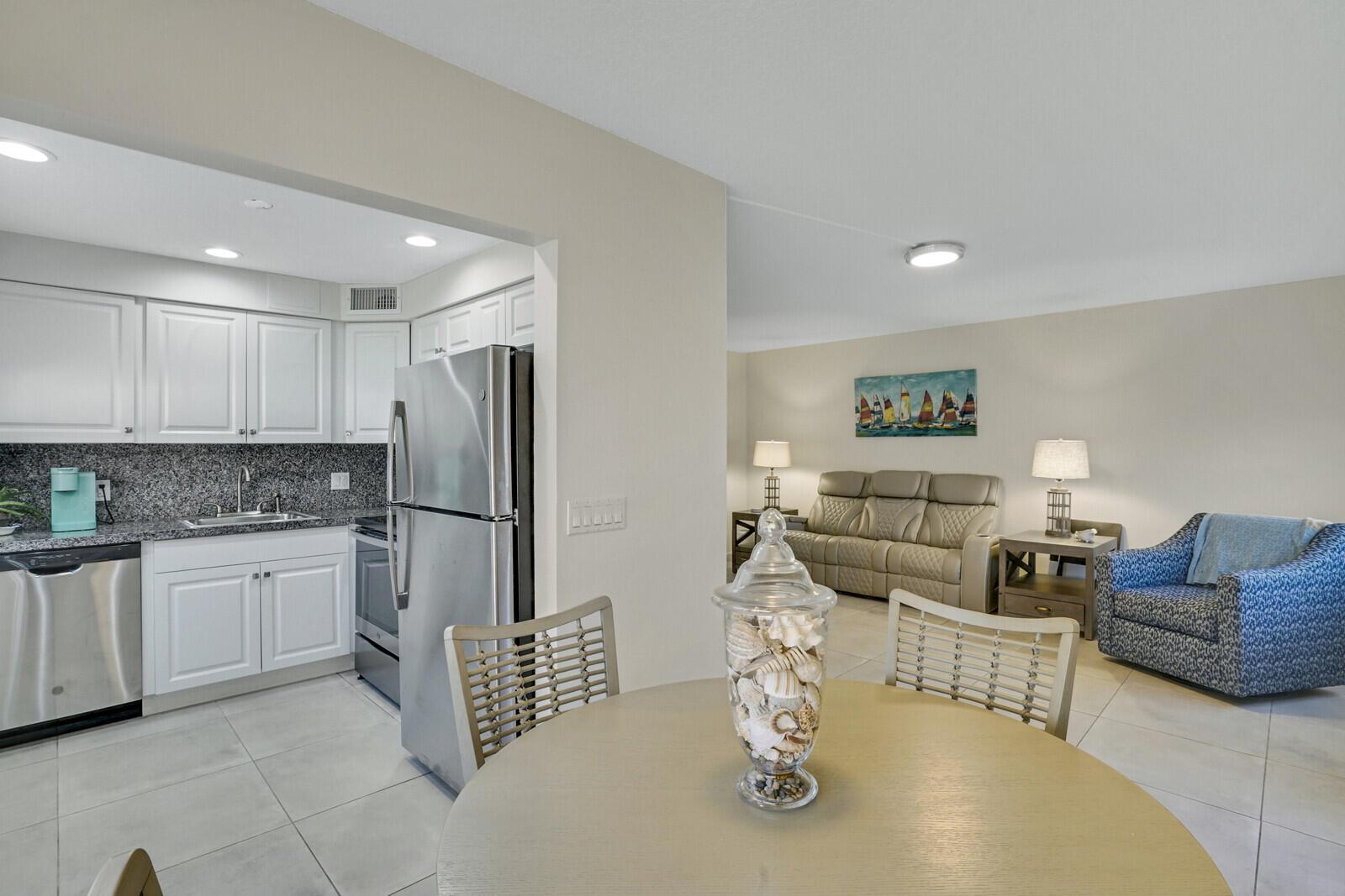316 Farnham P