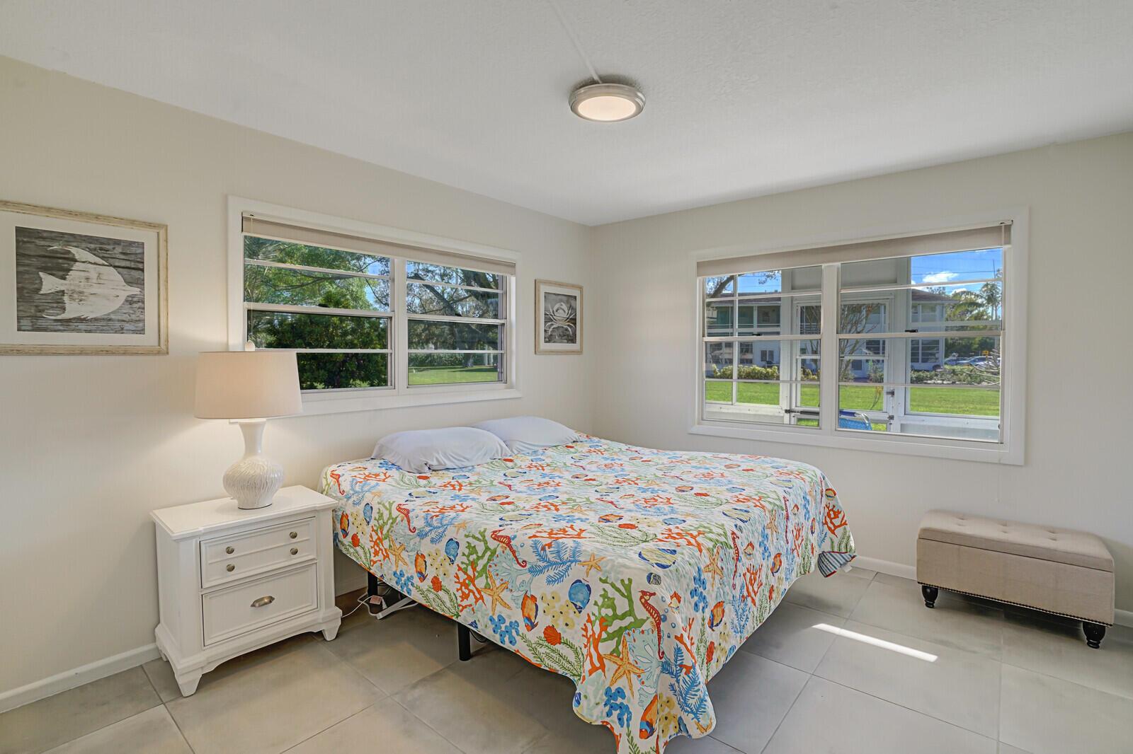 316 Farnham P