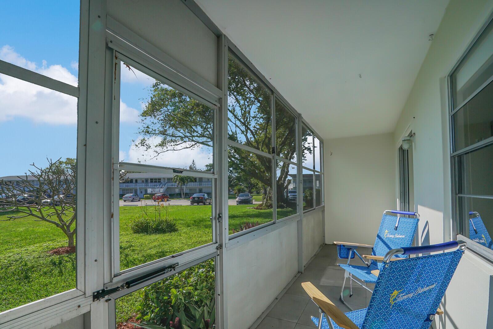 316 Farnham P