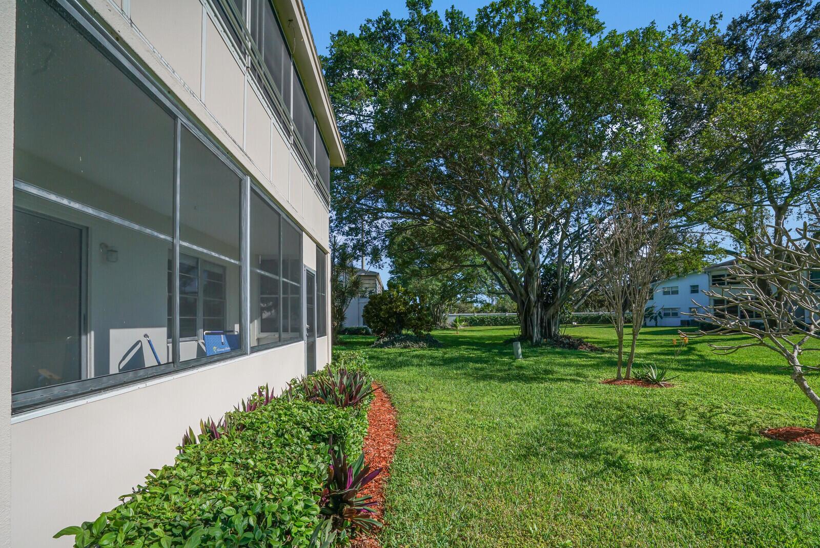 316 Farnham P