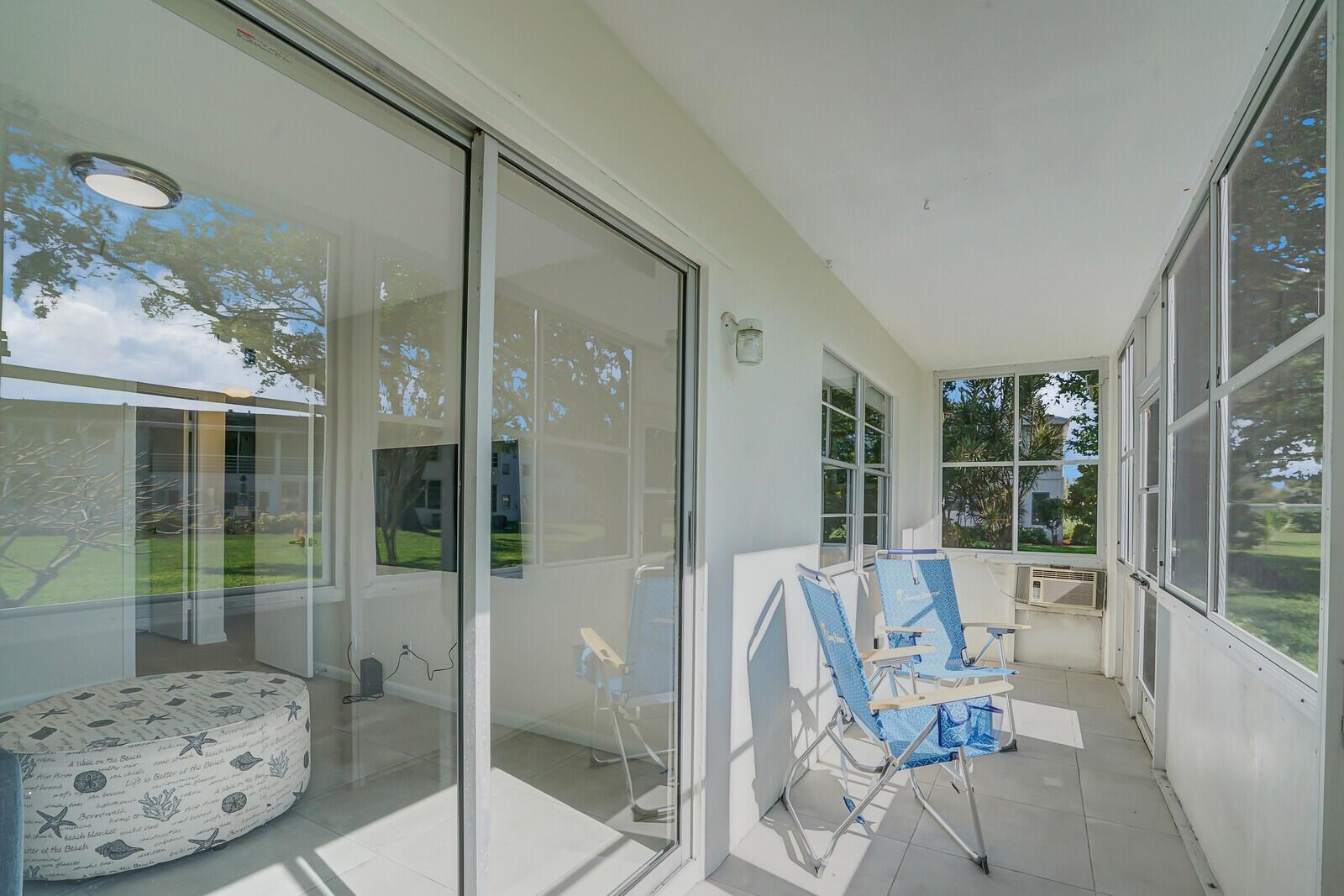 316 Farnham P