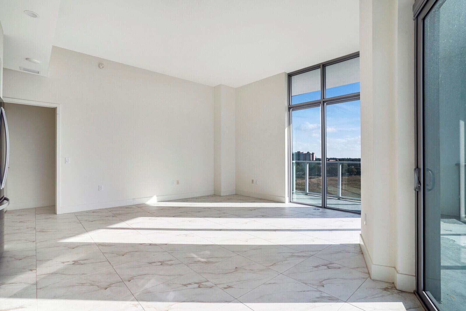 2000 Metropica Way 604
