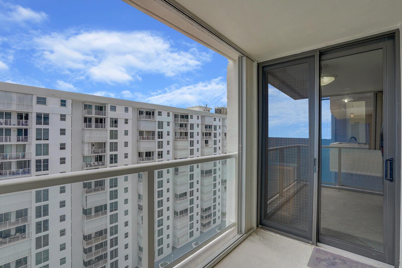1000 S Ocean Boulevard 17b