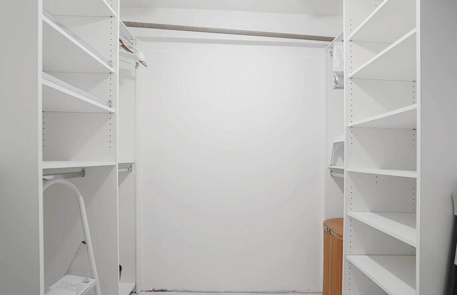 1000 S Ocean Boulevard 17b