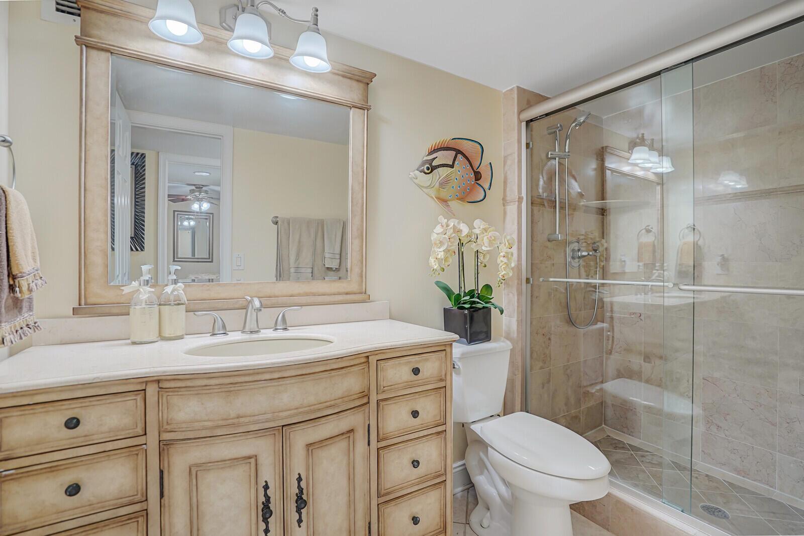 1000 S Ocean Boulevard 17b