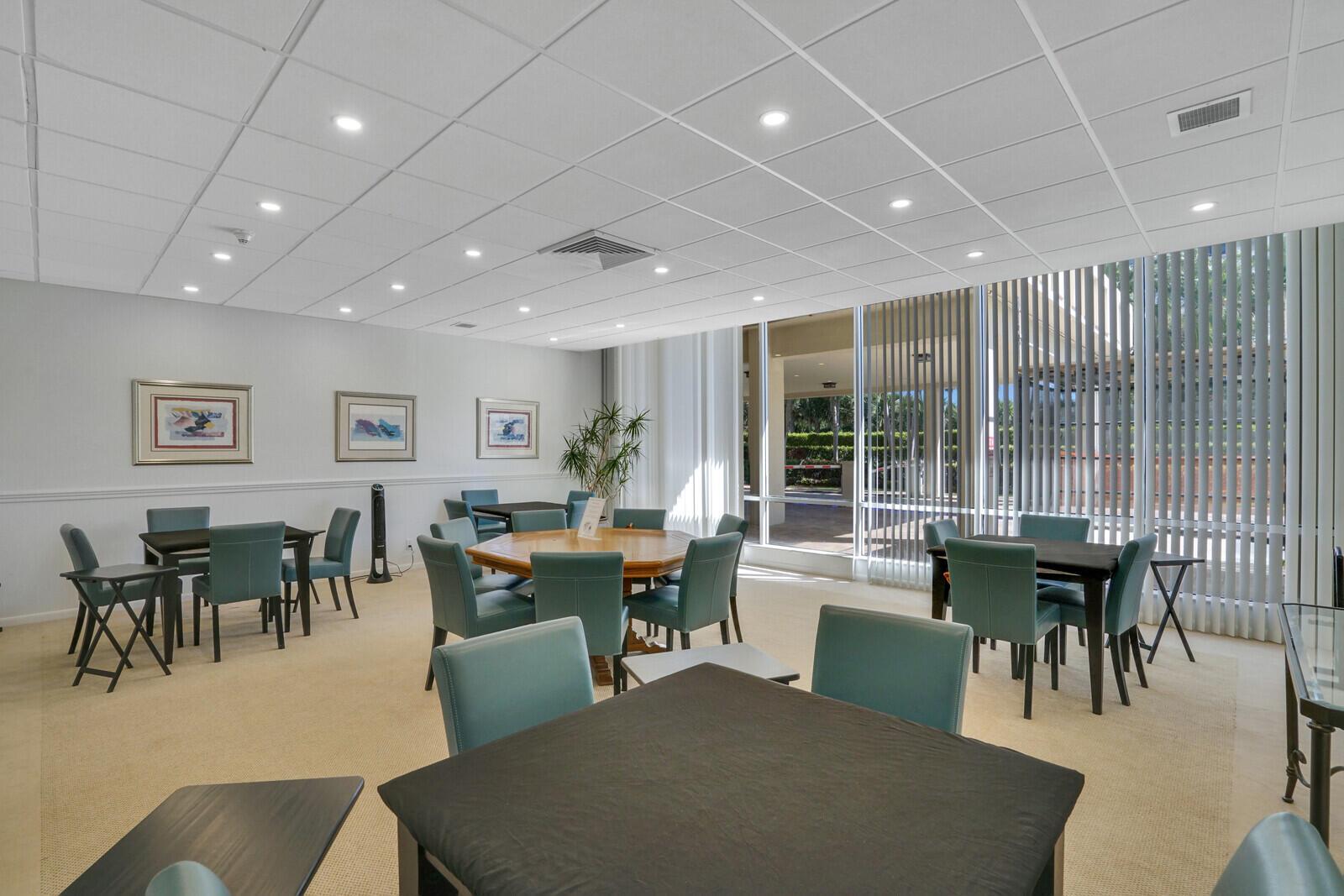 2121 N Ocean Boulevard 305w