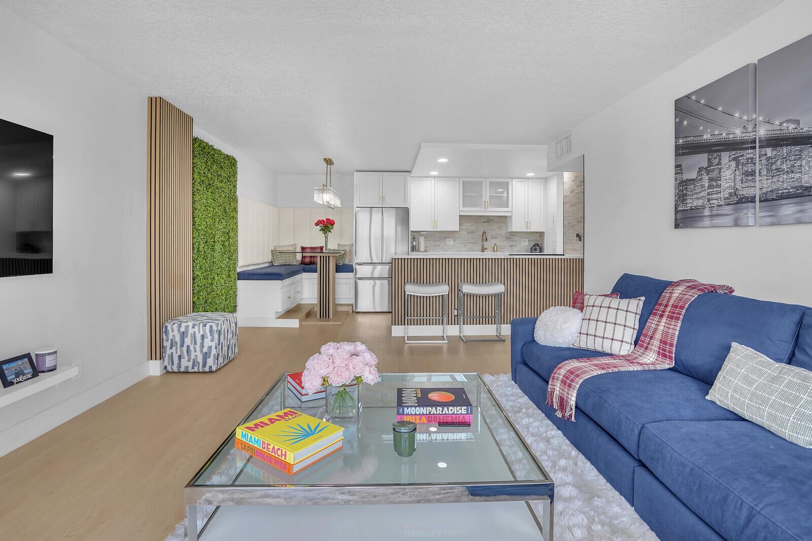 2121 N Ocean Boulevard 305w