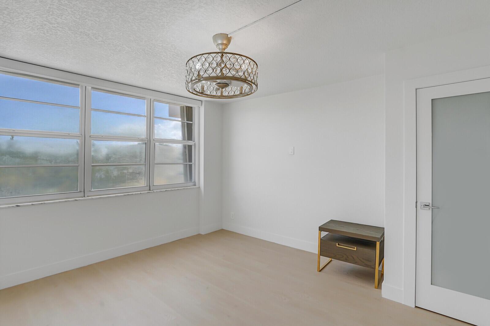 2121 N Ocean Boulevard 305w