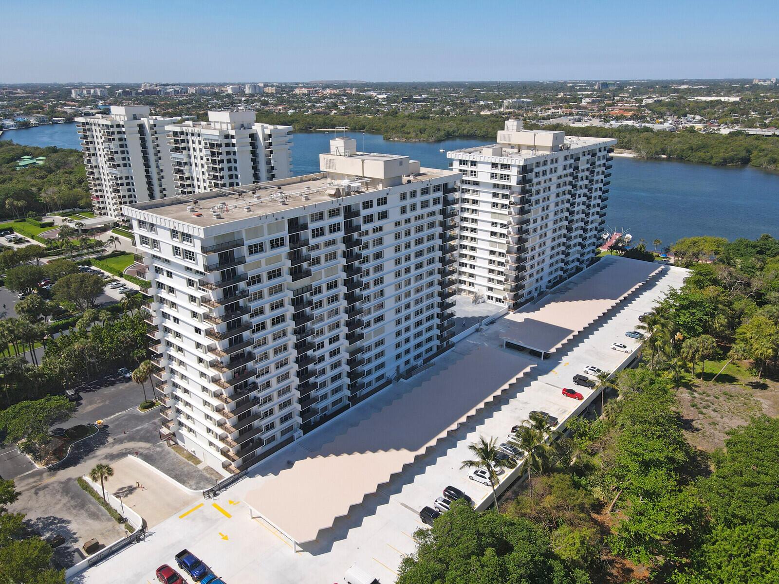2121 N Ocean Boulevard 305w