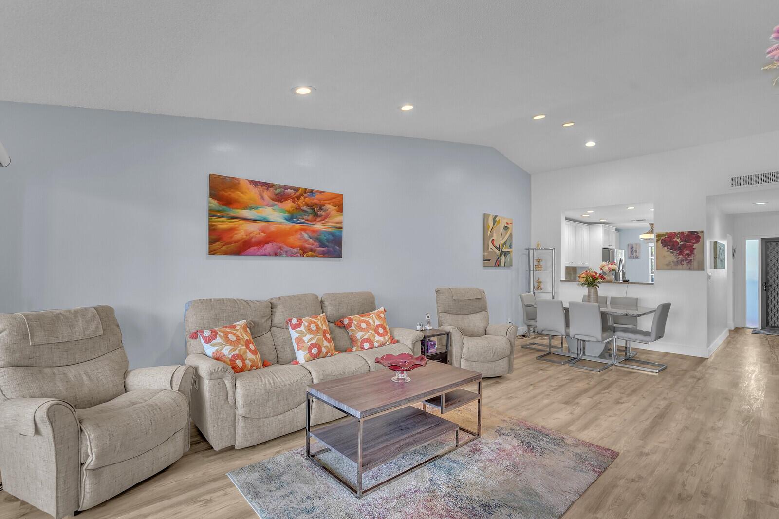 5152 Golfview Court 1825