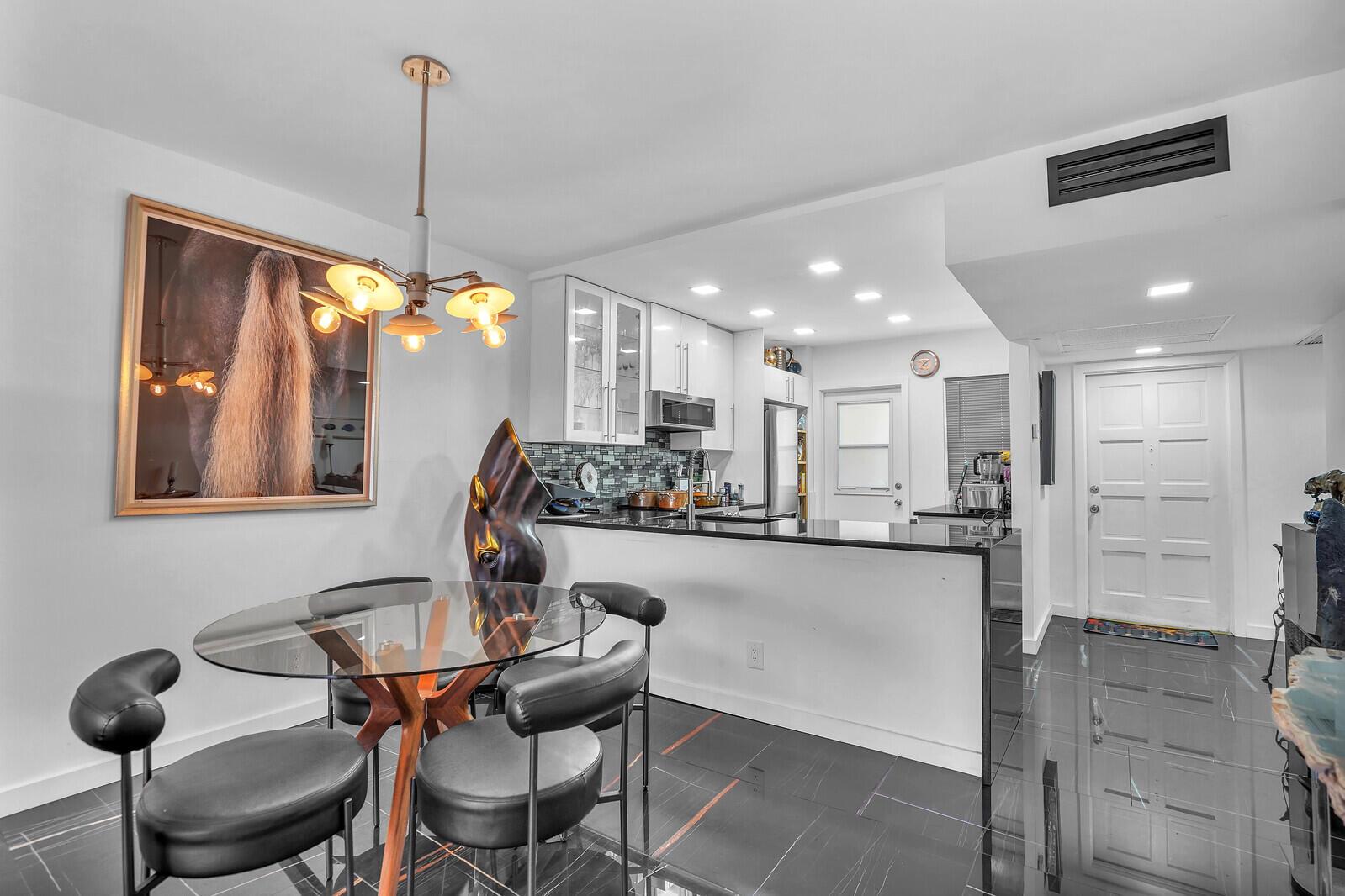 2751 N Palm Aire Drive 404