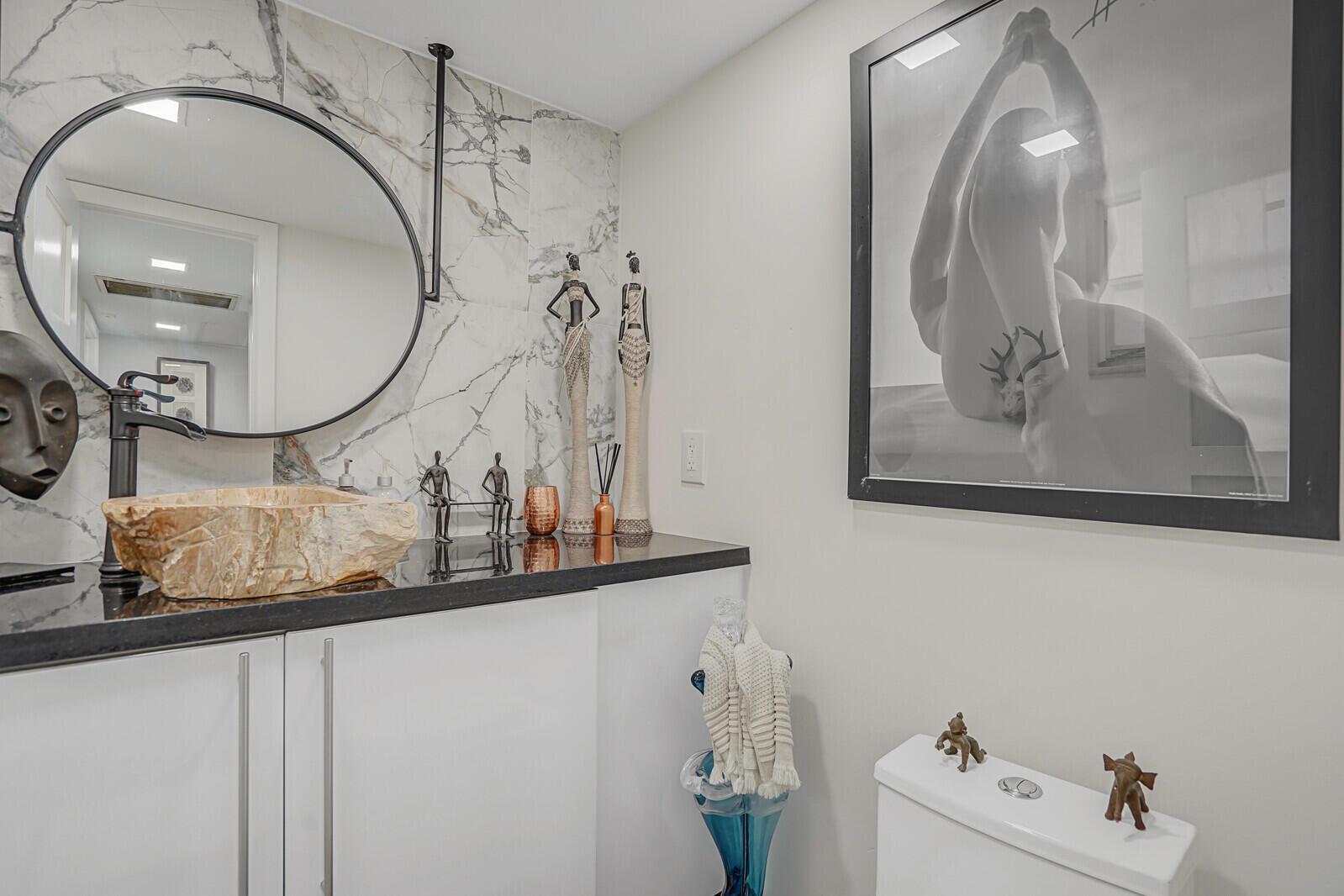 2751 N Palm Aire Drive 404