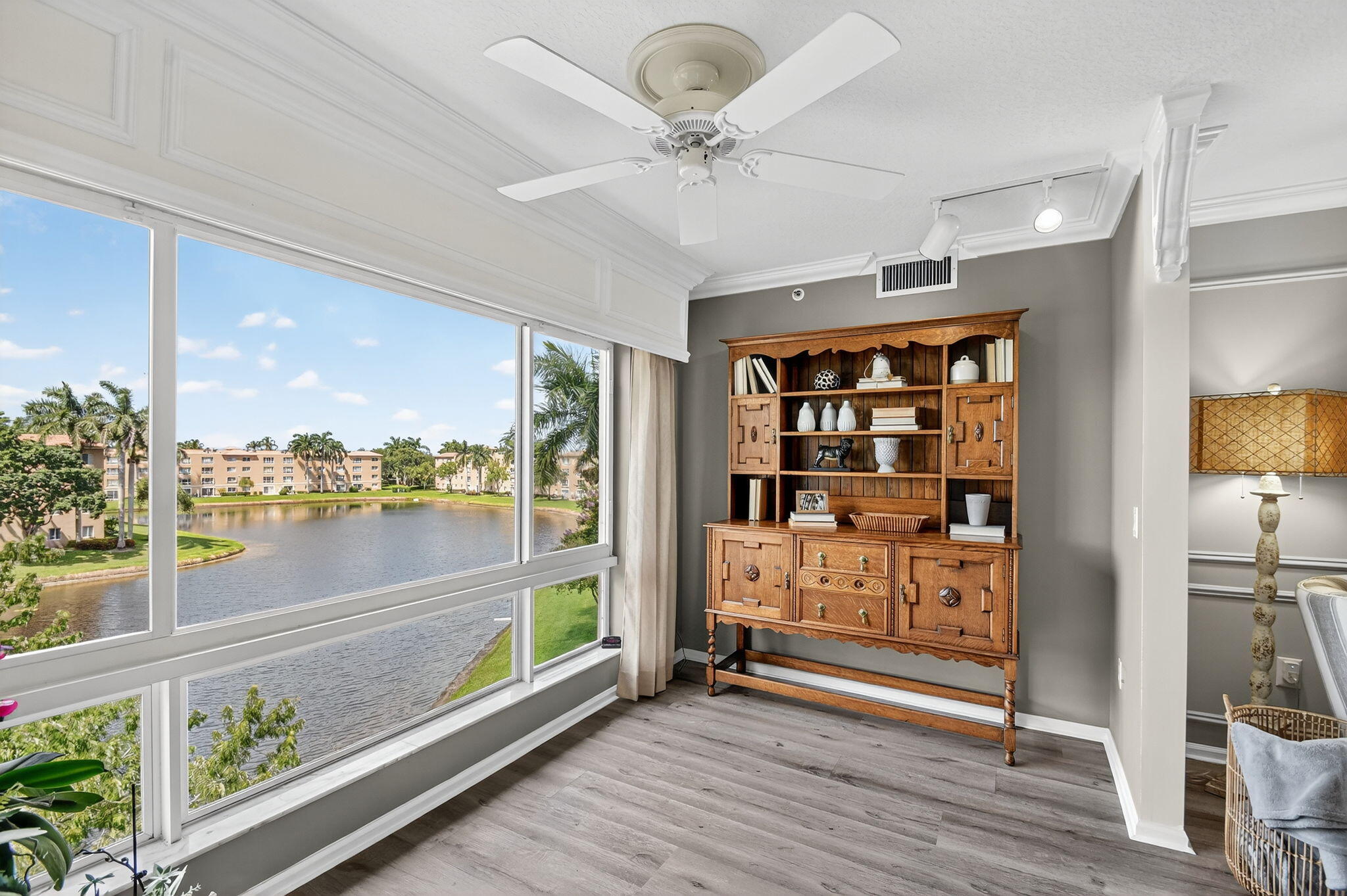 5777 Gemstone Court 407