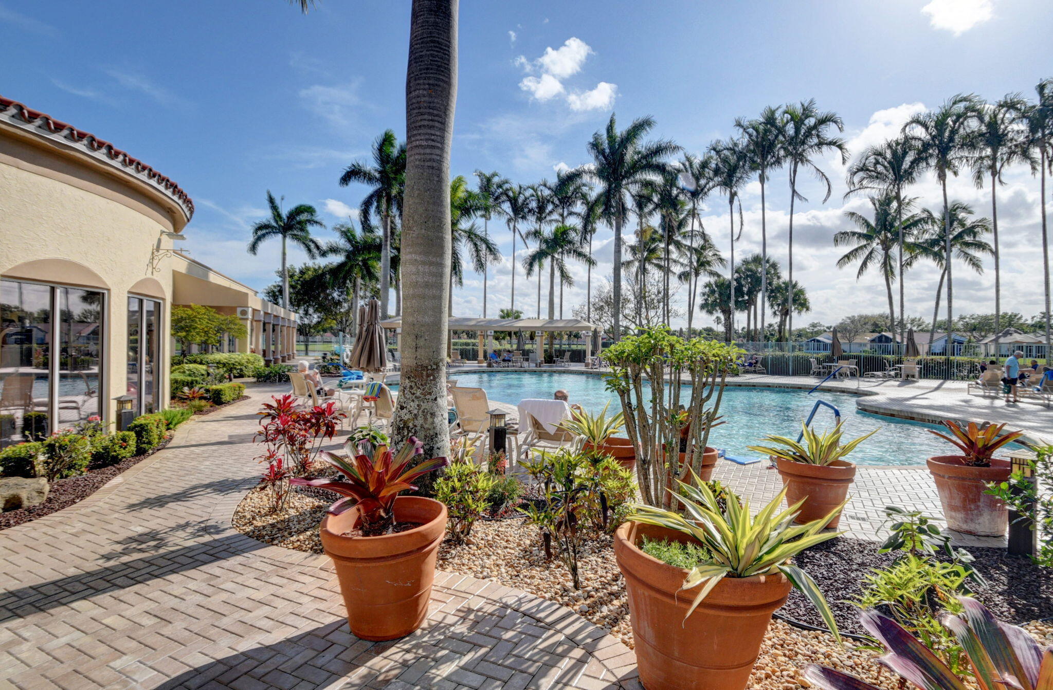 5777 Gemstone Court 407