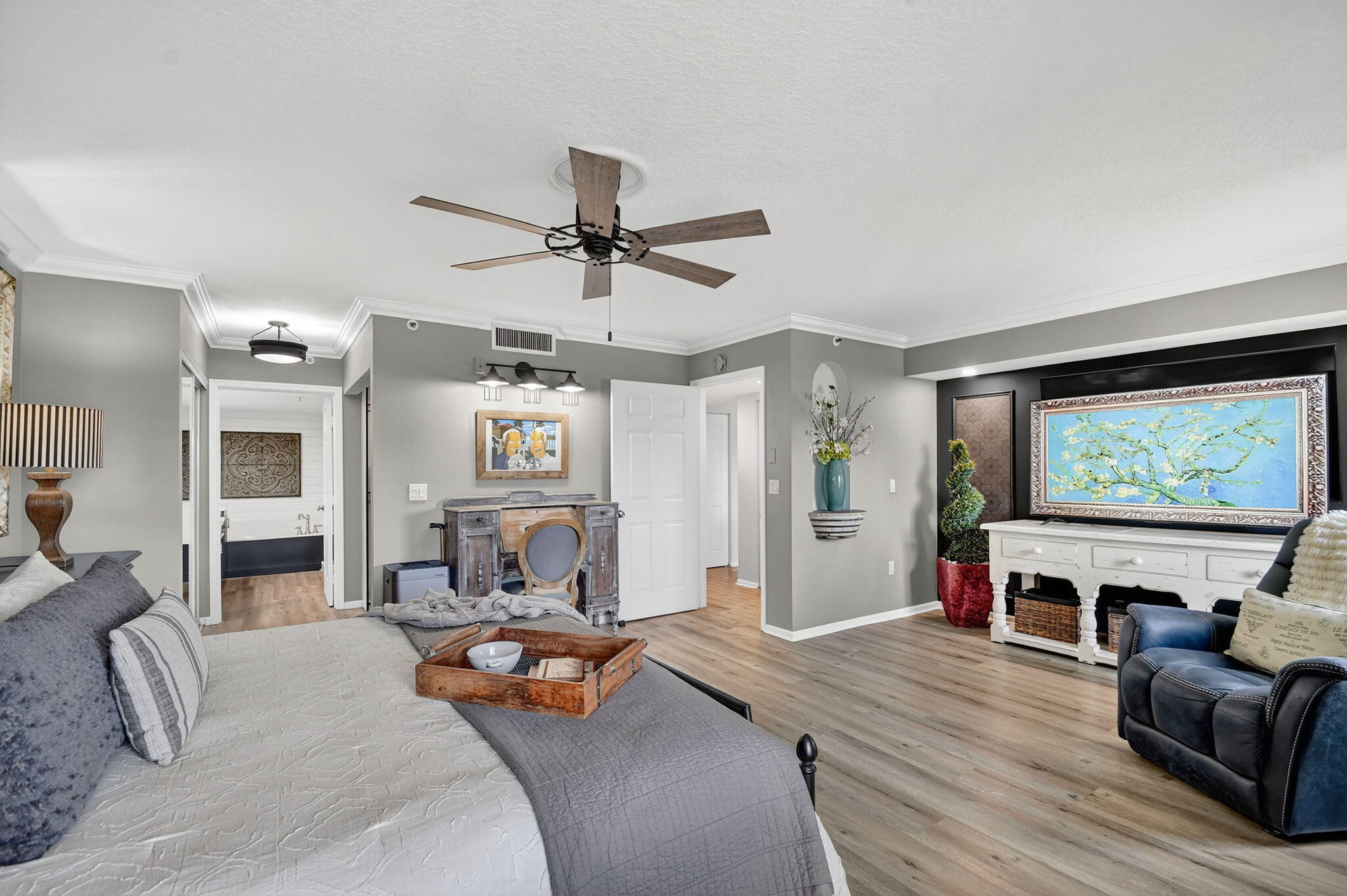 5777 Gemstone Court 407